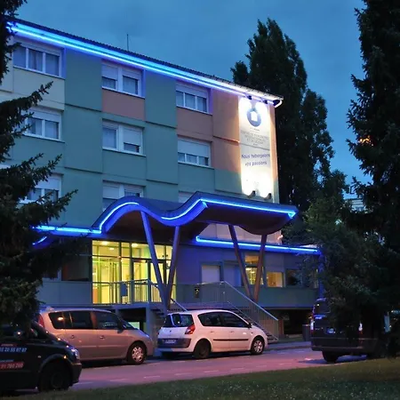 Ethic Etapes Accueil 24h24 Et Parking Gratuit *