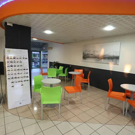 Ethic Etapes Accueil 24h24 Et Parking Gratuit * Ντιζόν