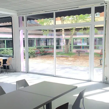 Ethic Etapes Accueil 24h24 Et Parking Gratuit Ξενοδοχείο *