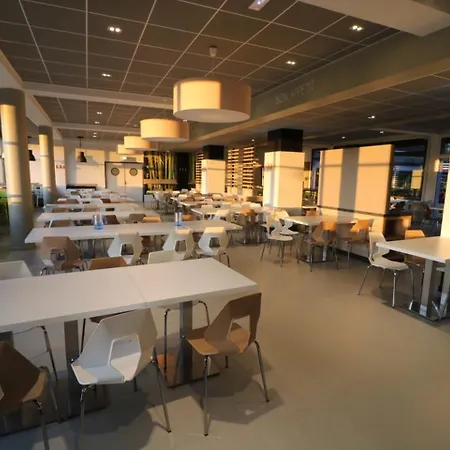 Hotel Ethic Etapes Accueil 24h24 Et Parking Gratuit *