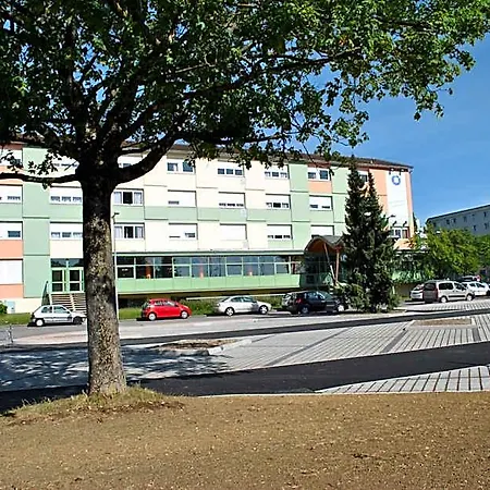 Ethic Etapes Accueil 24h24 Et Parking Gratuit Hotell *