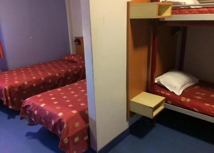 Ethic Etapes Accueil 24h24 Et Parking Gratuit Hotel