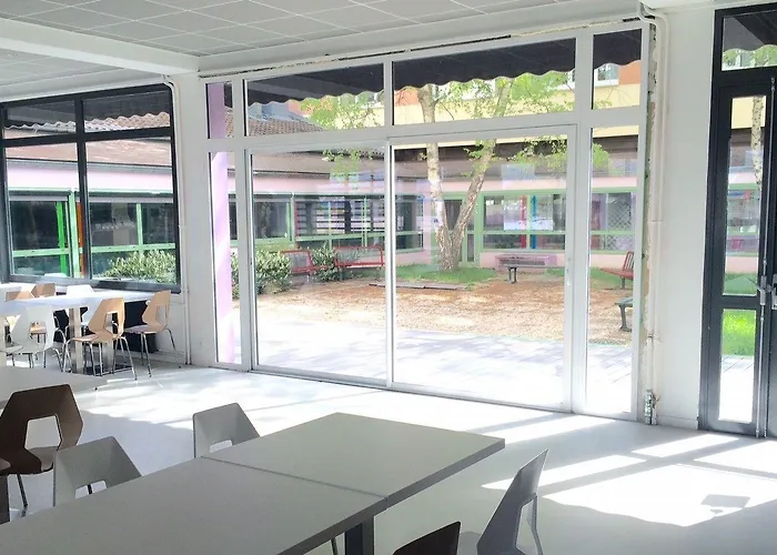 Ethic Etapes Accueil 24h24 Et Parking Gratuit Hotel *